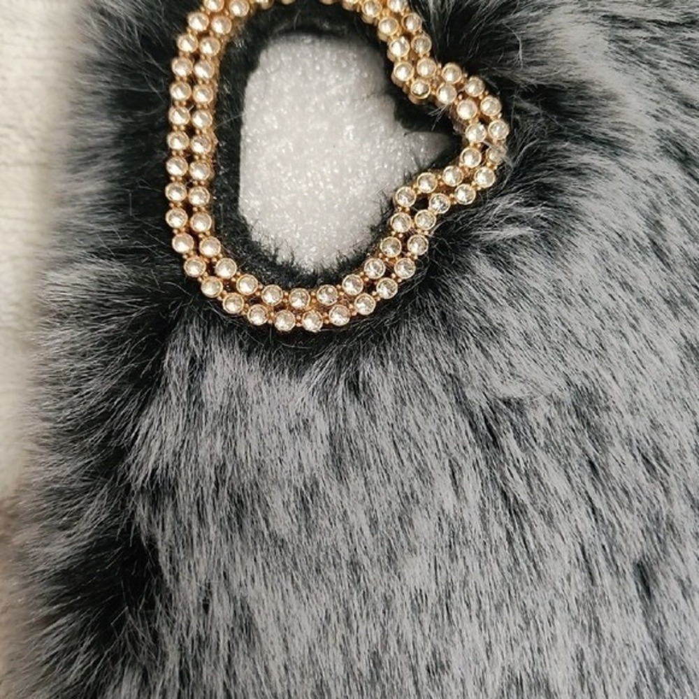 Elegant Gray Faux Fur Phone Case with Gold Heart Accent
